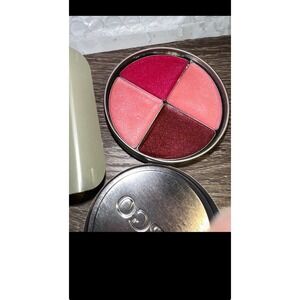 Cargo Lip Gloss Quad Oceania Pink Berry Shimmer Palette New in Box